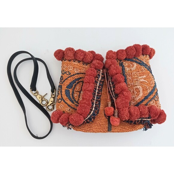 Bohemian Orange and Red Pom-Pom Shoulder Bag - Picture 3 of 16